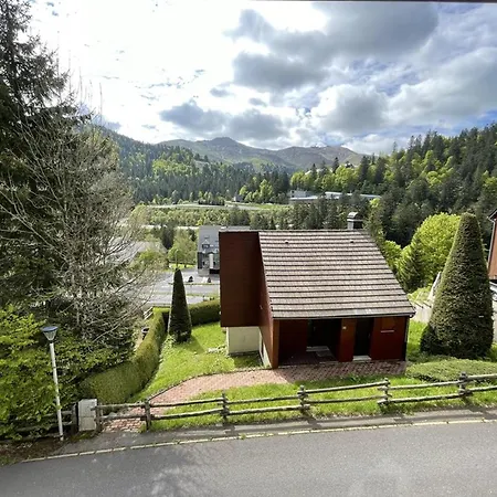 T3 Pres Des Pistes, 2 Chambres, Equipe, Navette Gratuite - Fr-1-787-2 Holiday home *